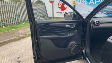 MG HS 1.5 T-GDI Trophy 5dr DCT Petrol Hatchback